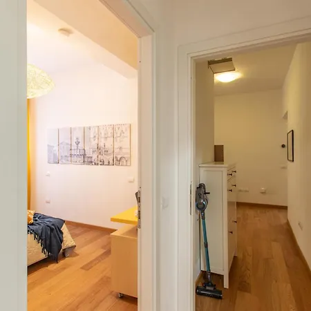 Wellstay Downtown Lägenhet